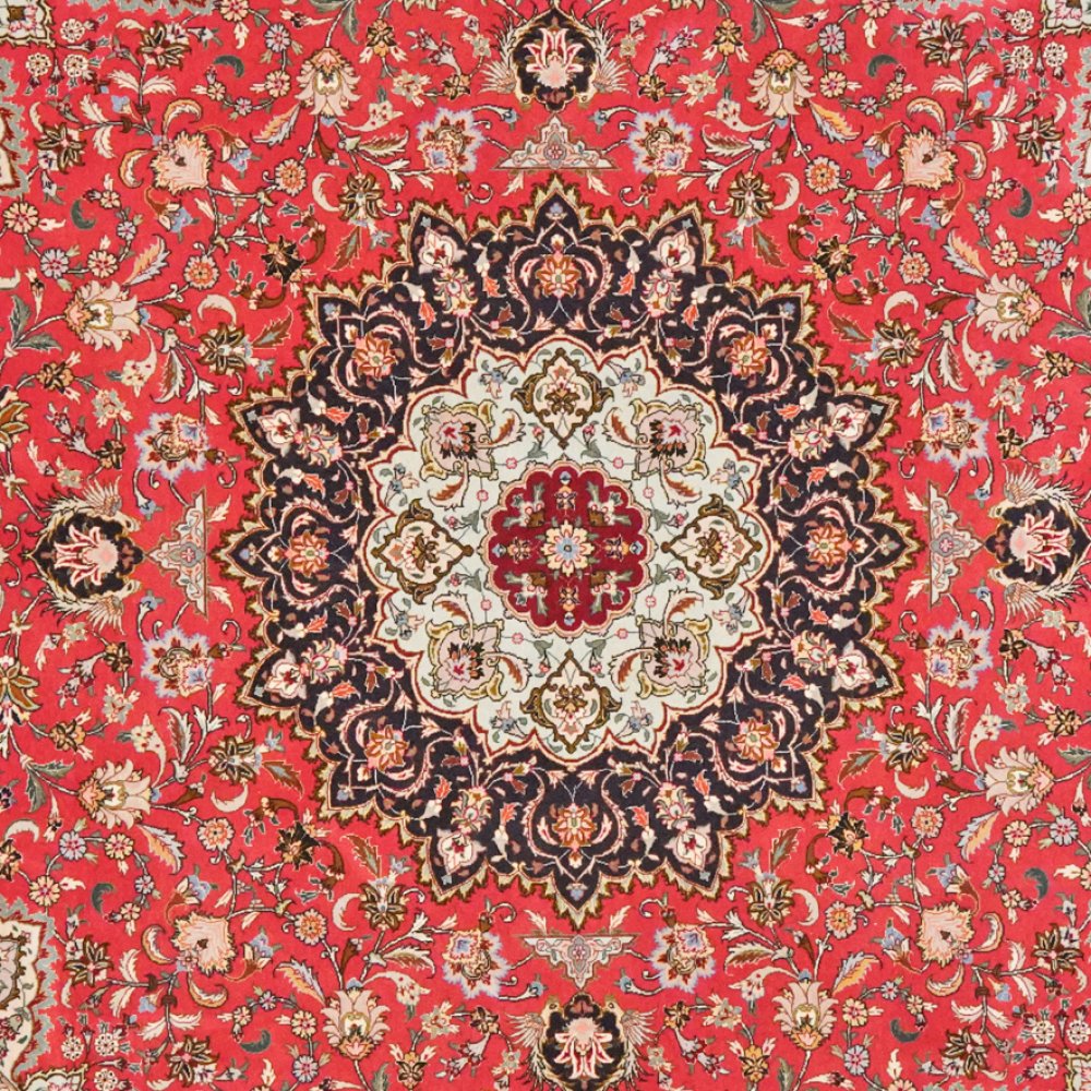 Tabriz Round — Hand-knotted, 248x248 cm, Red, 95% Schurwolle, 5% Seide | View 4