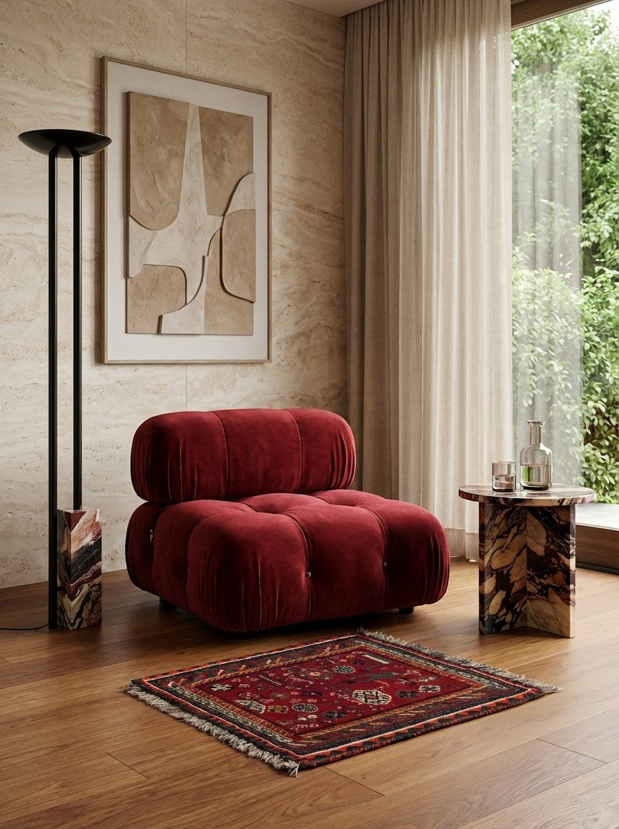 Shiraz — Hand-knotted, 40x40 cm, Red, 100% Virgin Wool | Detail view