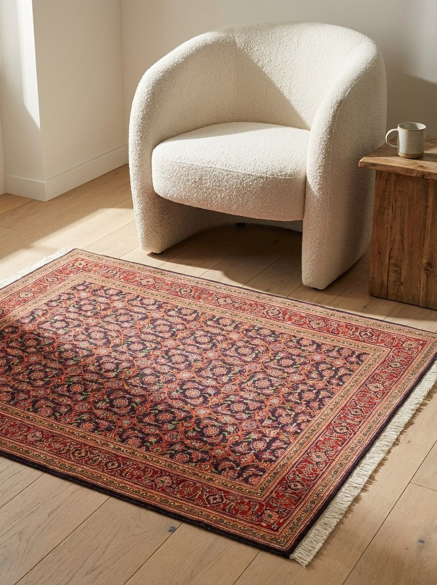 Tabriz 50 Raj — Hand-knotted, 105x142 cm, Black, 95% Schurwolle, 5% Seide | Detail view