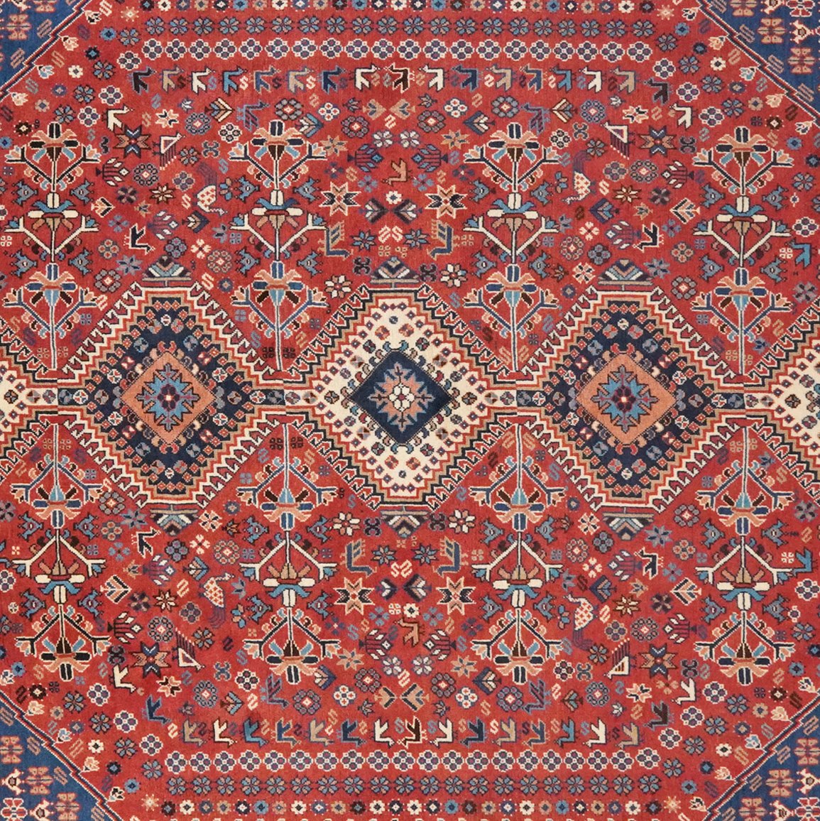 Yalameh — Hand-knotted, 202x264 cm, Red, 100% Virgin Wool | View 4