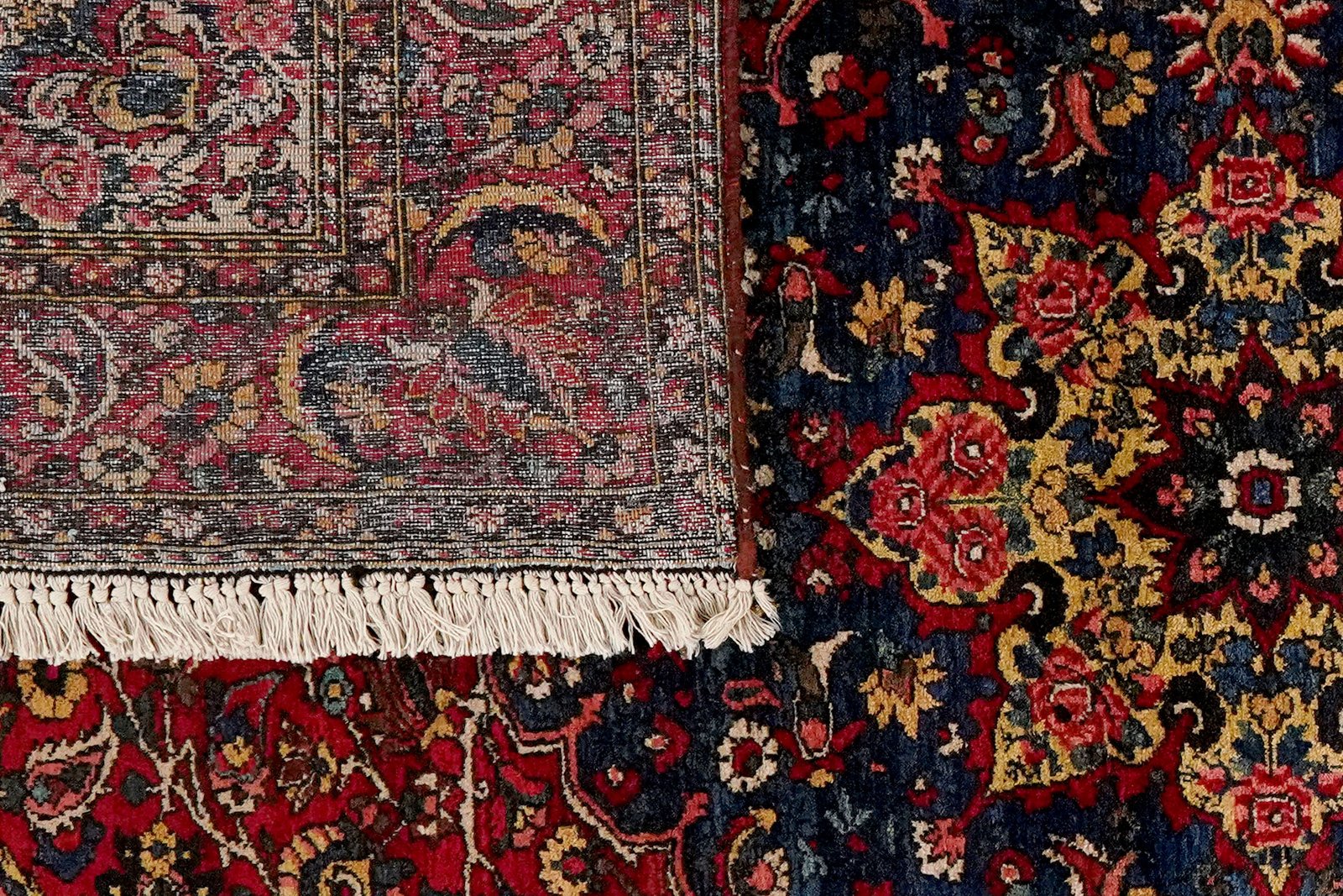 Bakhtiar — Hand-knotted, 137x200 cm, Red, 100% Virgin Wool | View 6