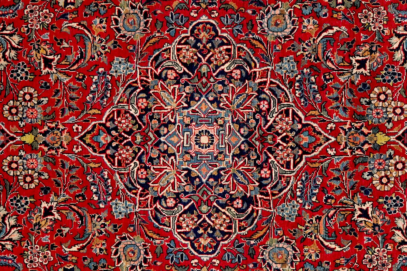 Kashan — Hand-knotted, 139x208 cm, Red, 100% Virgin Wool | View 4