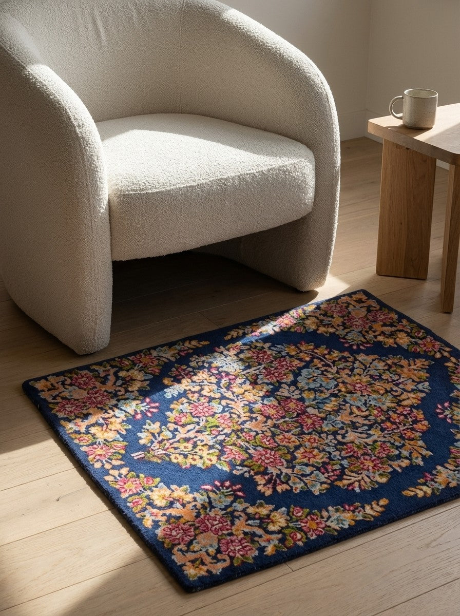 Yazd — Hand-knotted, 52x66 cm, Blue, 100% Virgin Wool | Detail view