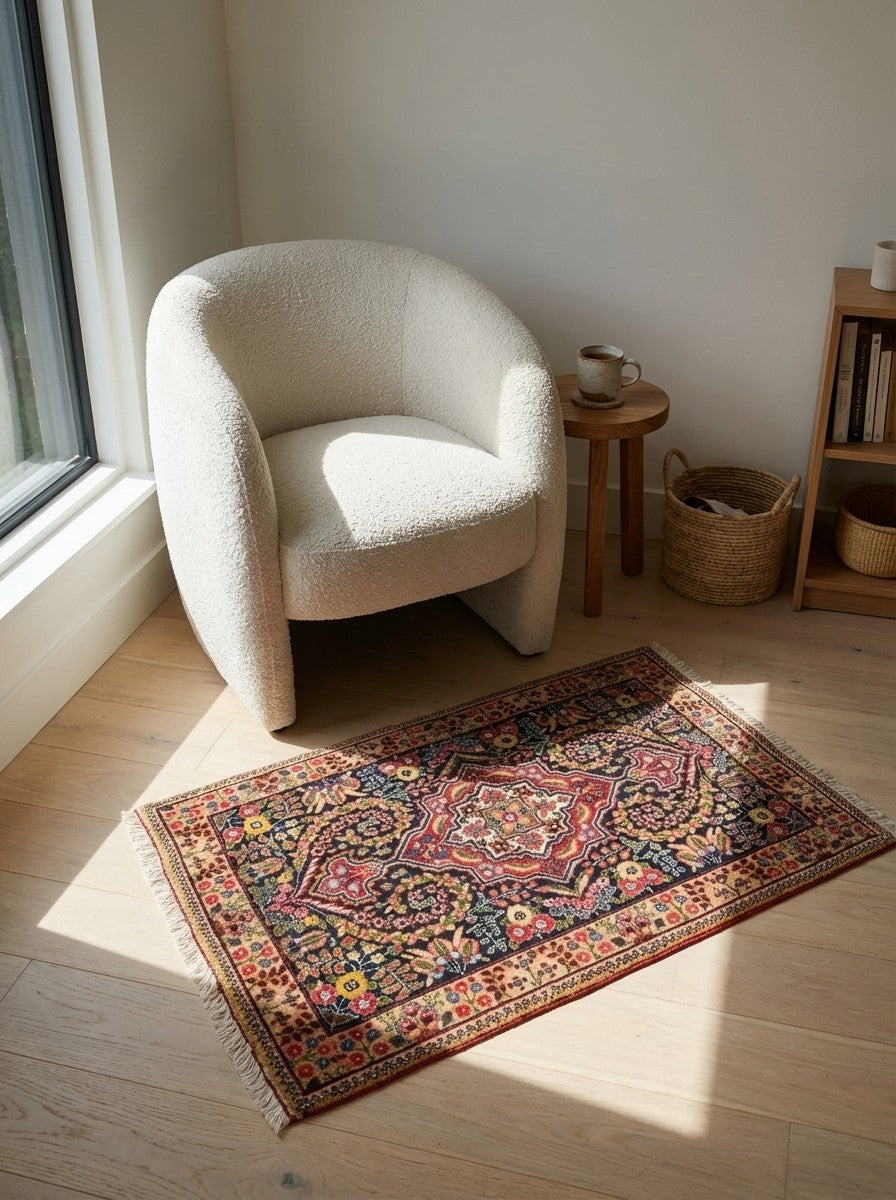 Tabriz Old — Hand-knotted, 56x84 cm, Blue, 100% Virgin Wool | Detail view