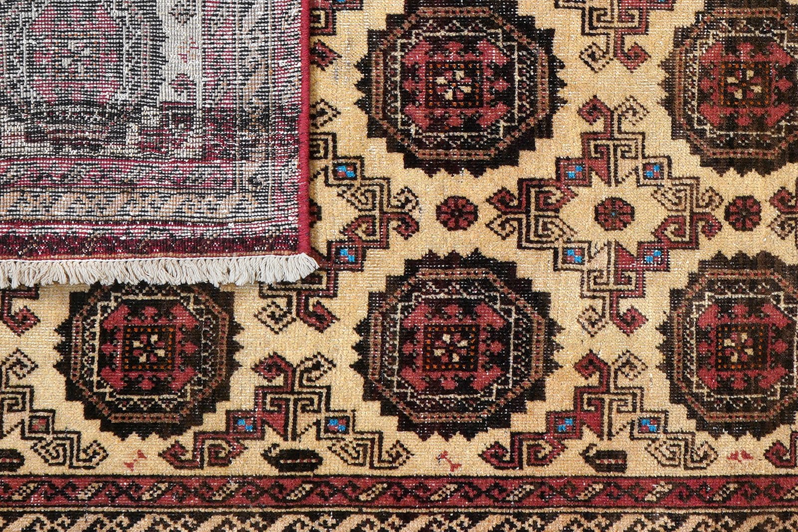 Shiraz — Hand-knotted, 62x92 cm, Red, 100% Virgin Wool | View 7