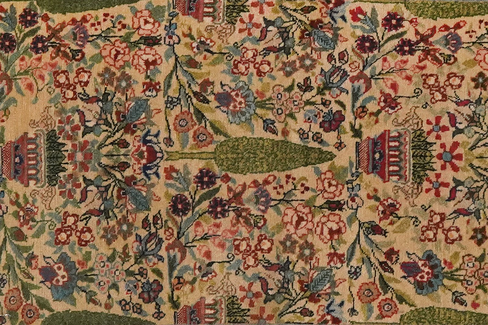 Tabriz Antique — Hand-knotted, 50x84 cm, Beige, 100% Virgin Wool | View 4