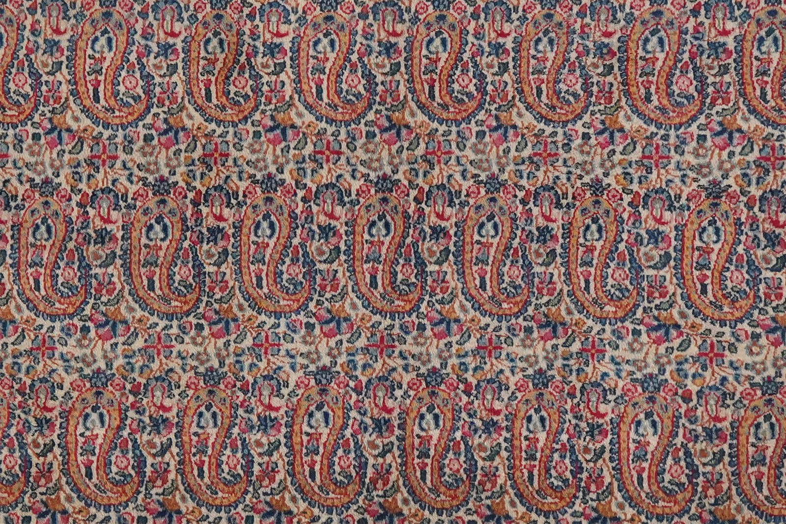 Ravar — Hand-knotted, 87x115 cm, Beige, 100% Virgin Wool | View 4