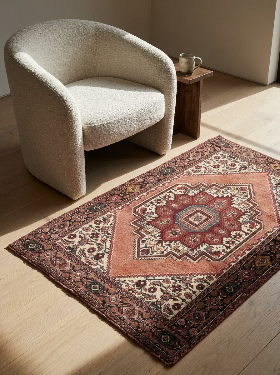 Goltuk — Hand-knotted, 78x127 cm, Brown, 100% Virgin Wool | Detail view