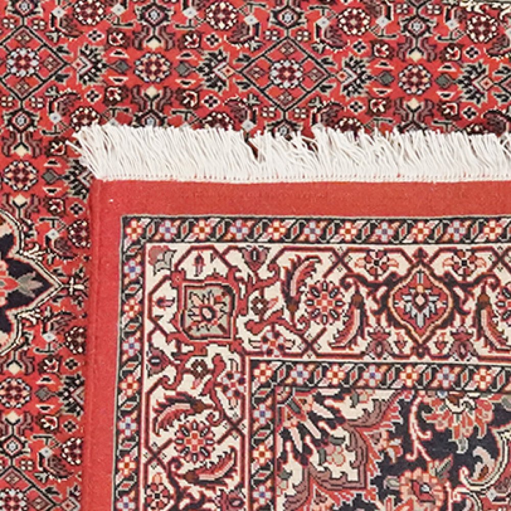 Bidjar Bookan — Hand-knotted, 108x181 cm, Red, 95% Schurwolle, 5% Seide | View 6