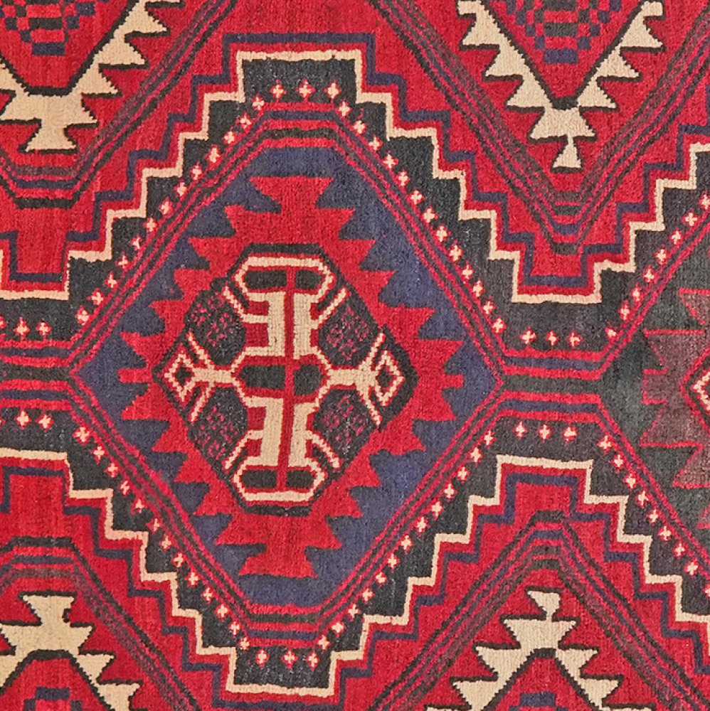 Lori — Hand-knotted, 169x259 cm, Red, 100% Virgin Wool | View 4