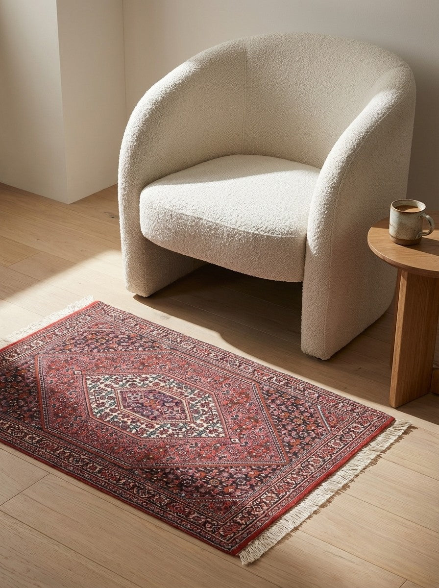 Bidjar Bookan — Hand-knotted, 75x112 cm, Red, 100% Virgin Wool | Detail view