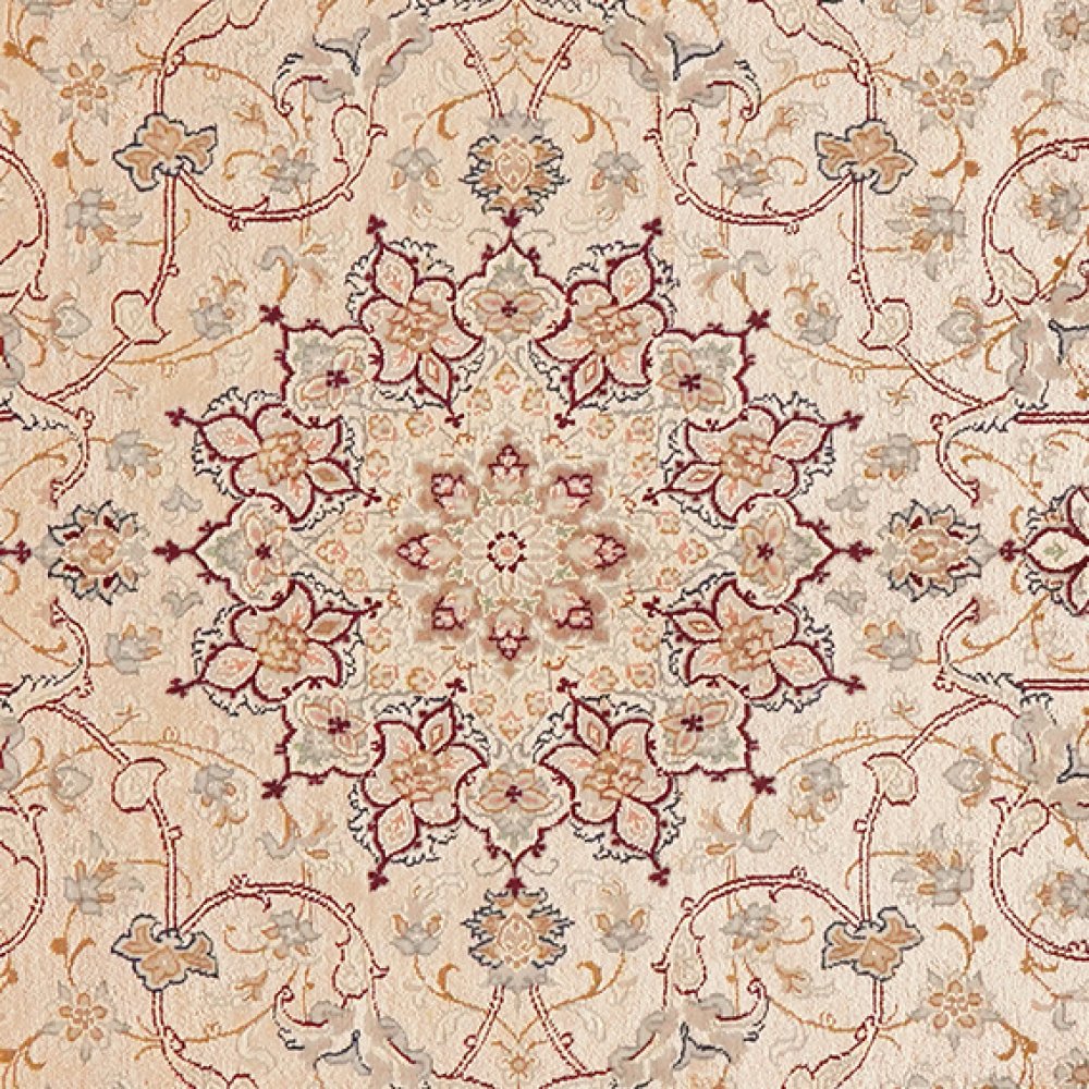 Isfahan — Hand-knotted, 107x167 cm, Beige, 90% Seide, 10% Schurwolle | View 4