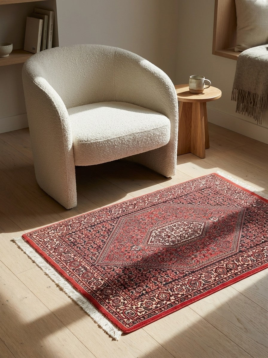 Bidjar Bookan — Hand-knotted, 75x108 cm, Red, 100% Virgin Wool | Detail view