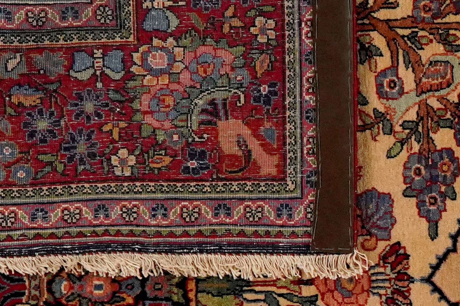 Kashan — Hand-knotted, 133x199 cm, Brown, 100% Virgin Wool | View 6