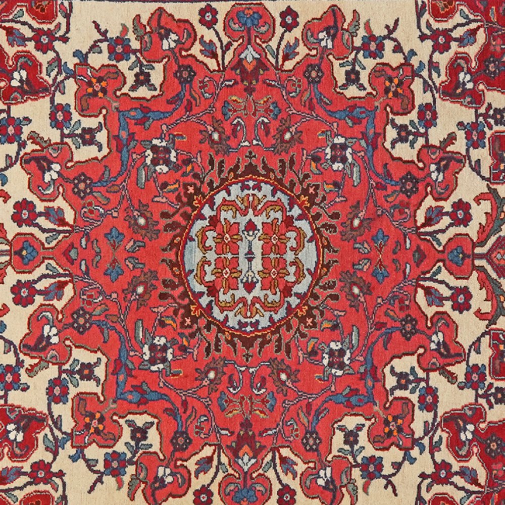 Tafresh — Hand-knotted, 141x196 cm, Beige, 100% Virgin Wool | View 4