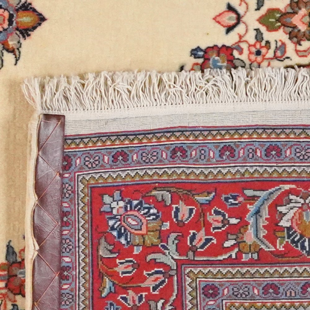 Sarough — Hand-knotted, 138x200 cm, Beige, 100% Virgin Wool | View 6