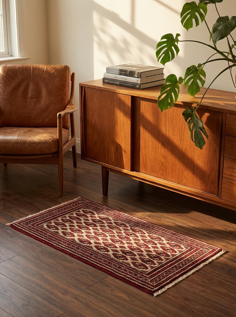 Belutch — Hand-knotted, 110x46 cm, Beige, 100% Virgin Wool | Back view