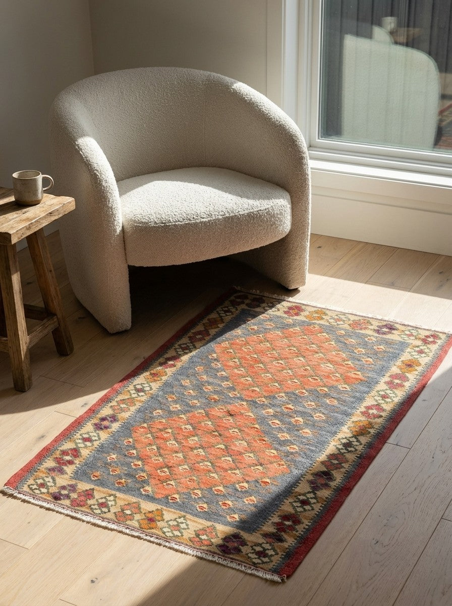 Kelim Senneh — Handmade, 61x91 cm, Blue, 100% Virgin Wool | Detail view