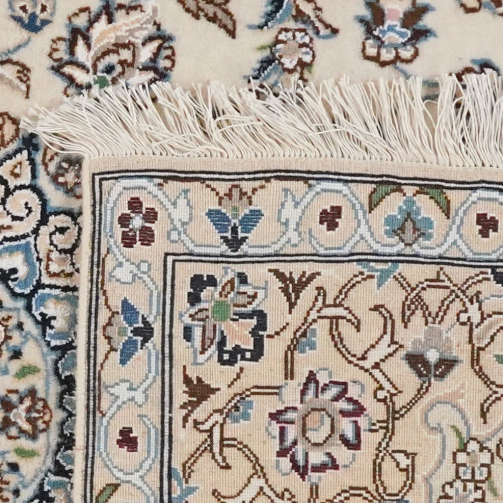 Nain 9La — Hand-knotted, 88x138 cm, Beige, 100% Virgin Wool | View 6
