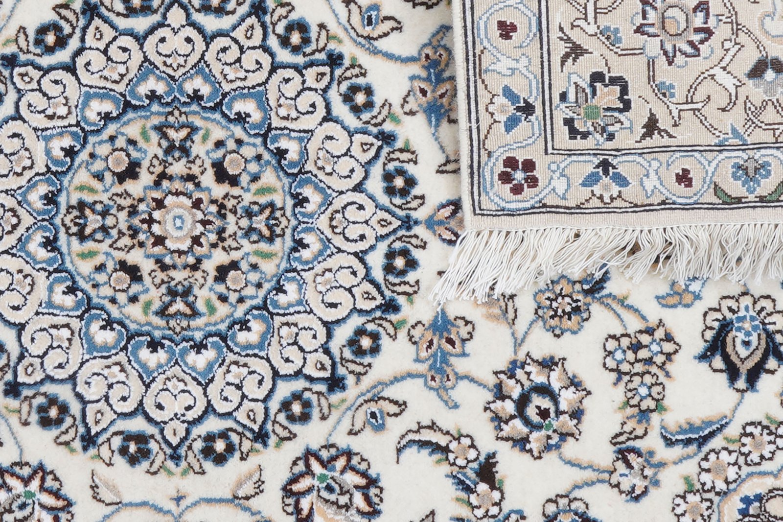 Nain 9La — Hand-knotted, 89x136 cm, Beige, 100% Virgin Wool | View 8
