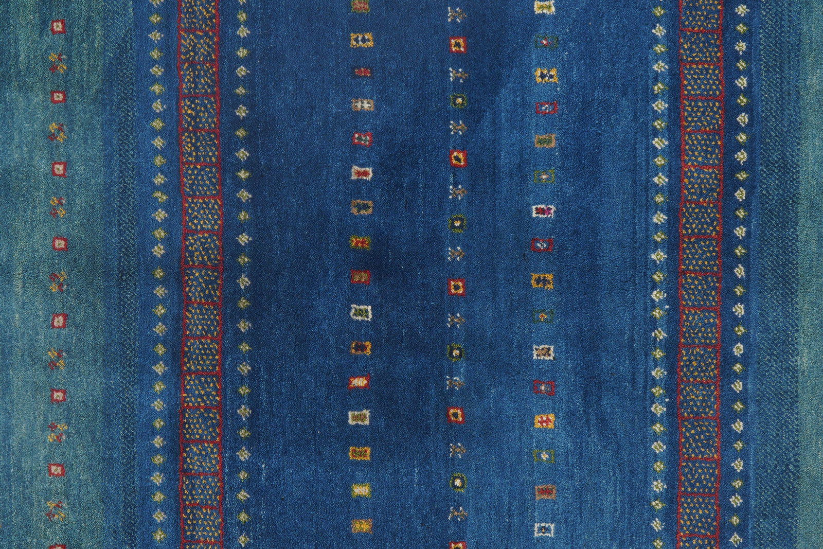 Gabbeh Sonnat — Handgefertigt, 151x107 cm, Blau, 100% Virgin Wool | View 9