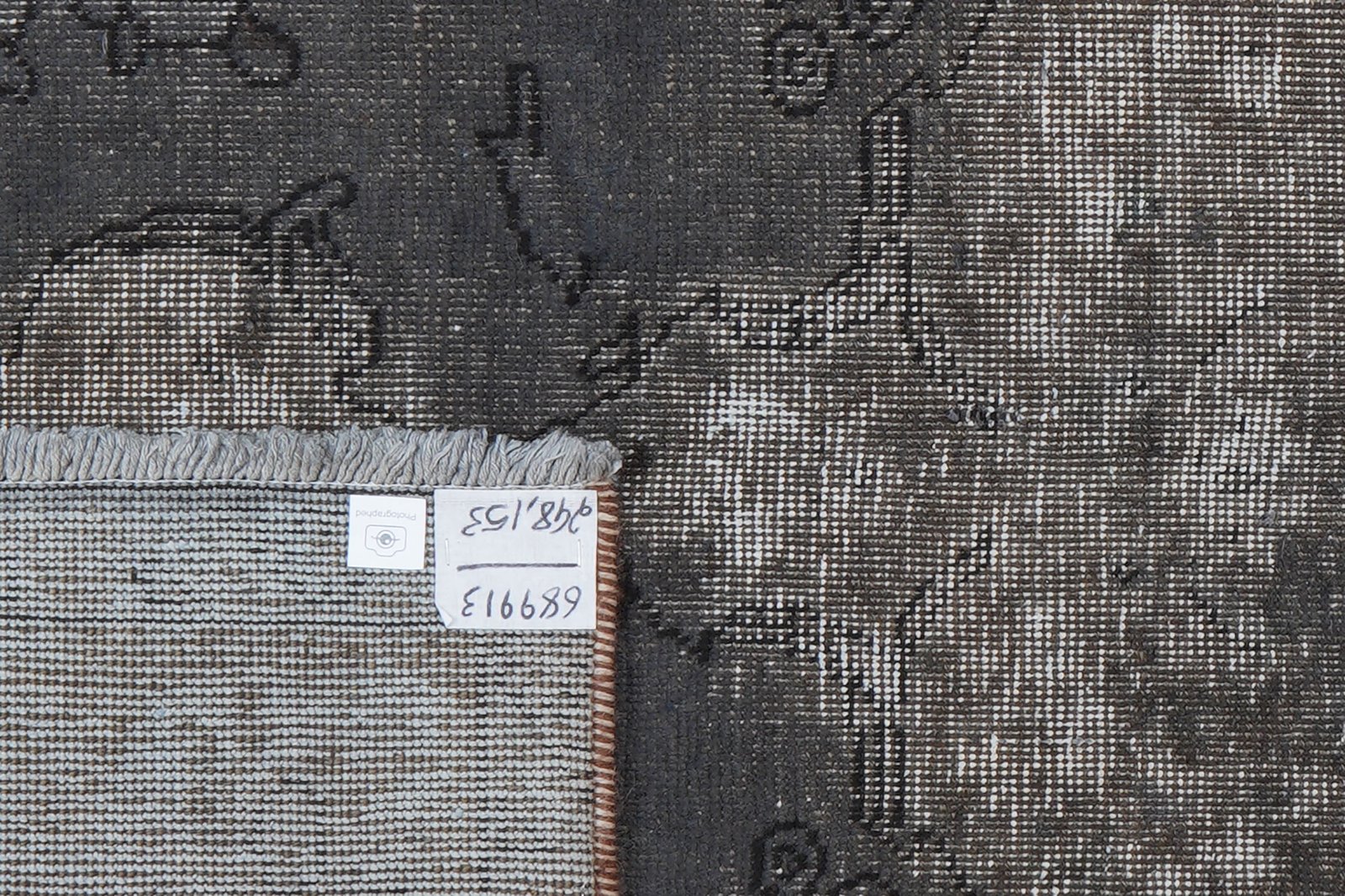 Vintage — Hand-knotted, 153x248 cm, Grey, 100% Virgin Wool | View 5