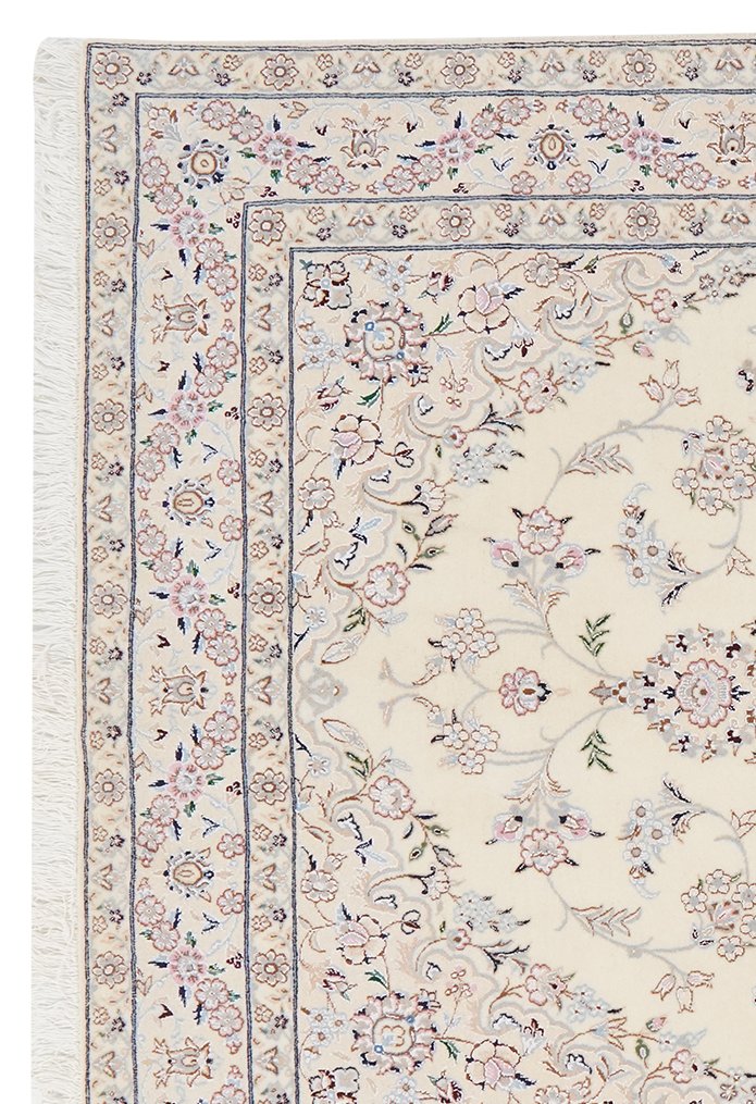 Nain 6La — Hand-knotted, 127x202 cm, Beige, 100% Virgin Wool | View 3