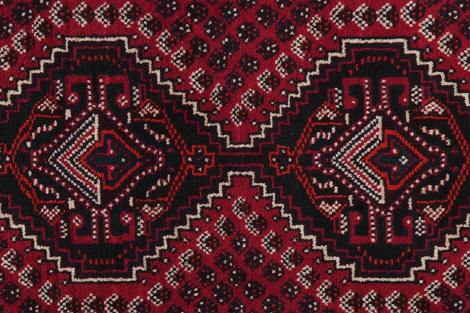 Shiraz — Hand-knotted, 87x123 cm, Red, 100% Virgin Wool | View 6