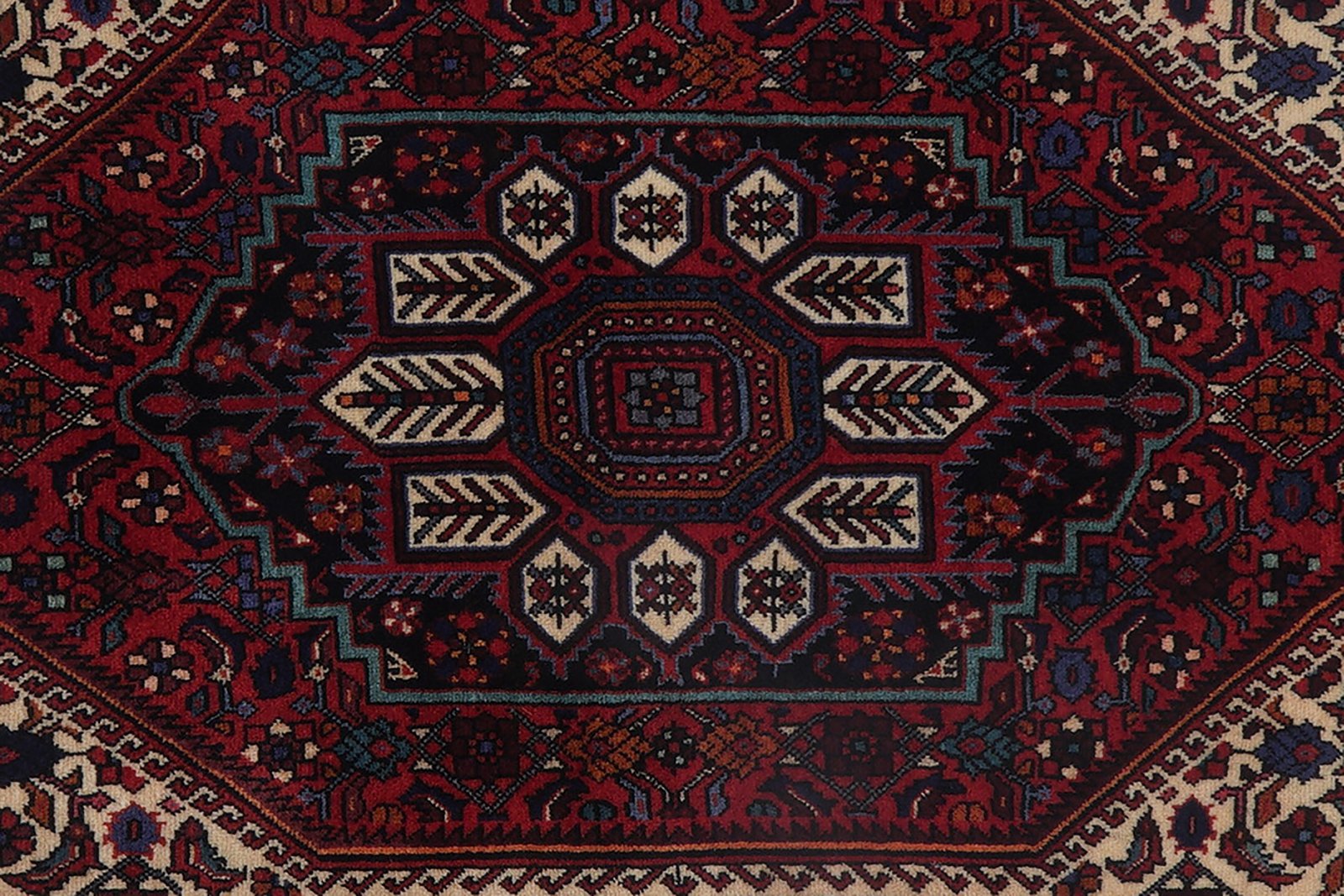Goltuk — Hand-knotted, 95x163 cm, Red, 100% Virgin Wool | View 8