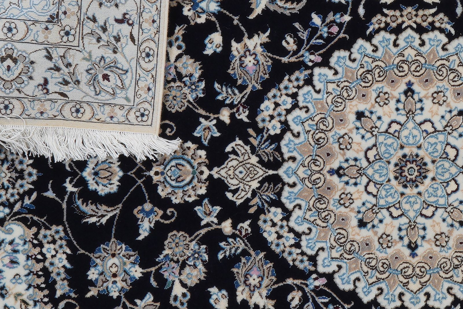 Nain 6La — Hand-knotted, 103x157 cm, Blue, 100% Virgin Wool | View 8