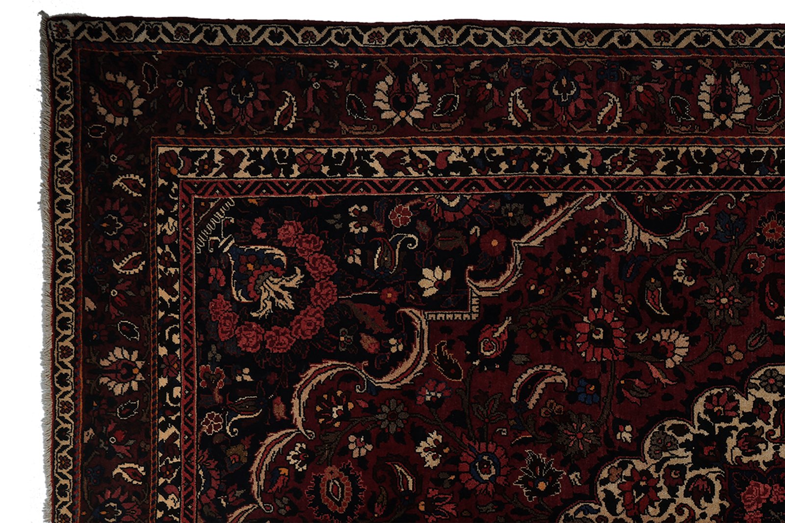 Bakhtiar — Hand-knotted, 207x302 cm, Red, 100% Virgin Wool | View 3