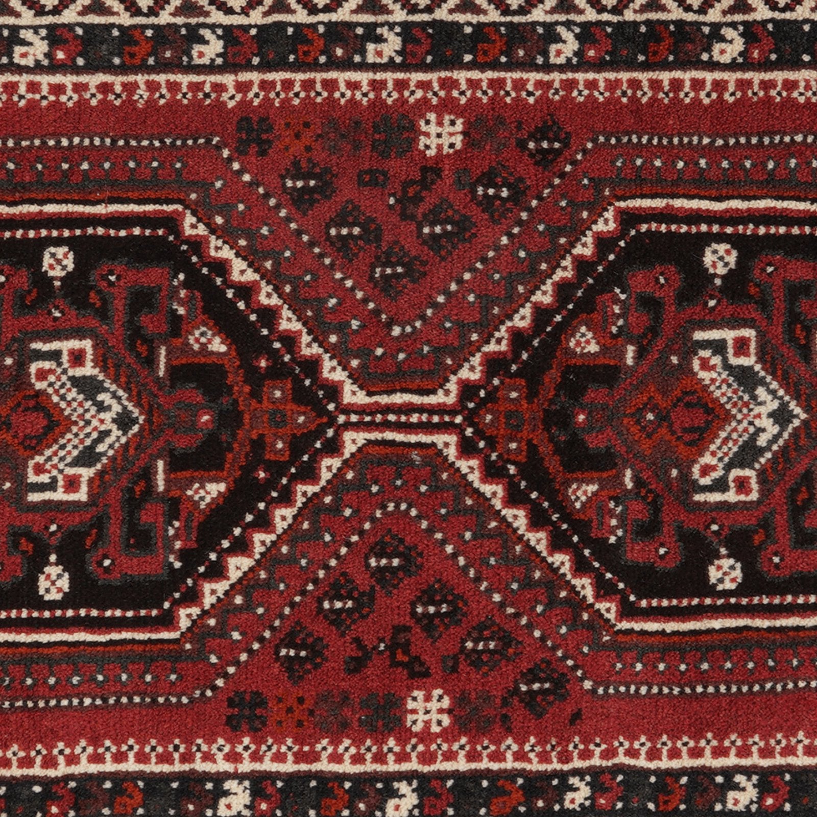 Shiraz — Hand-knotted, 79x132 cm, Red, 100% Virgin Wool | View 4