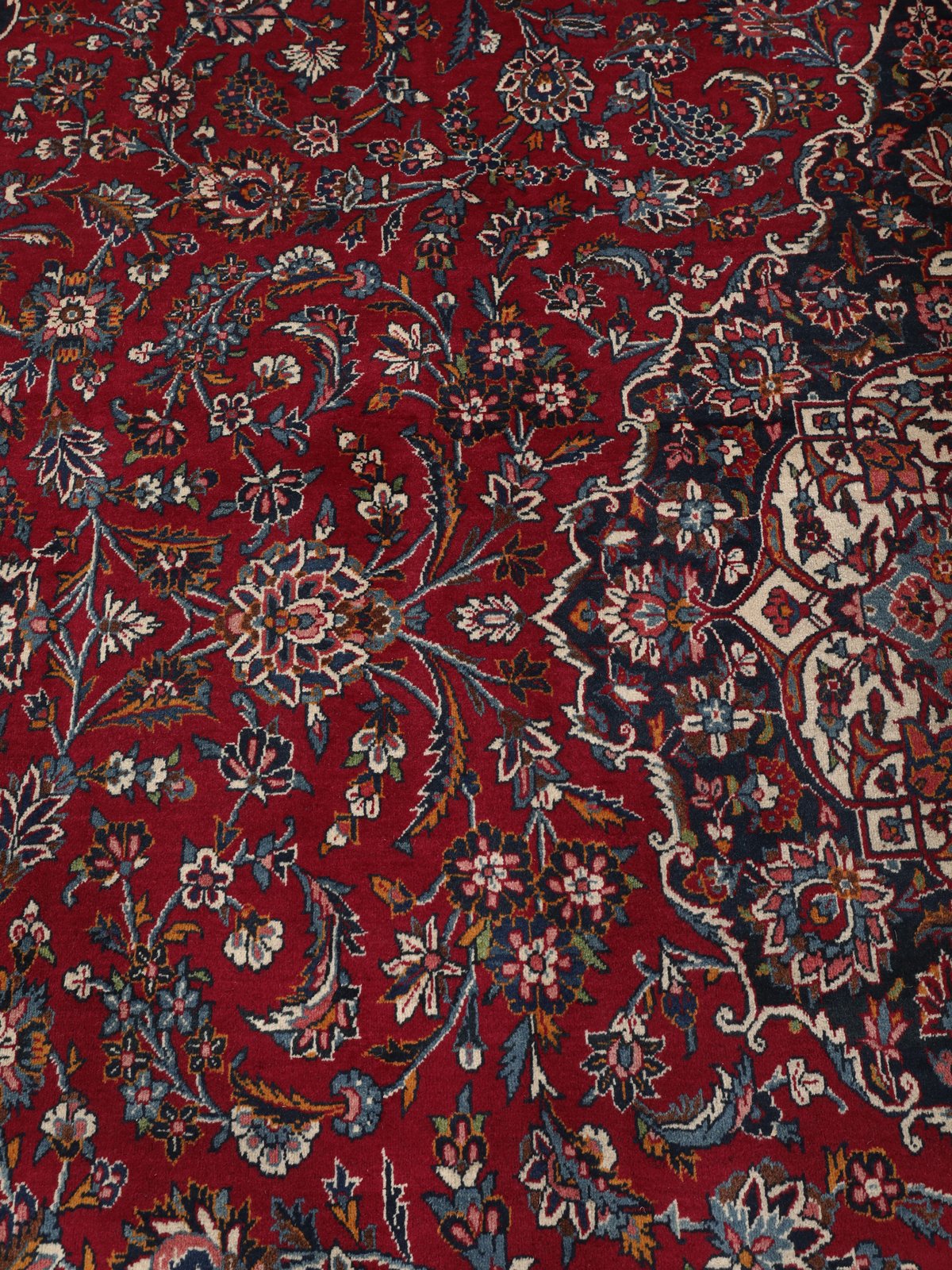 Kashan — Hand-knotted, 339x493 cm, 100% Virgin Wool | View 9