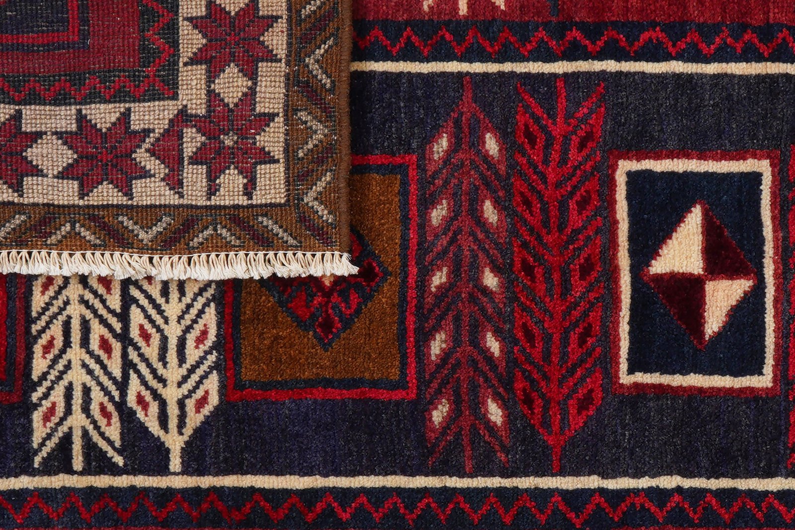 Lori — Hand-knotted, 146x195 cm, Multicolor, 100% Virgin Wool | View 7