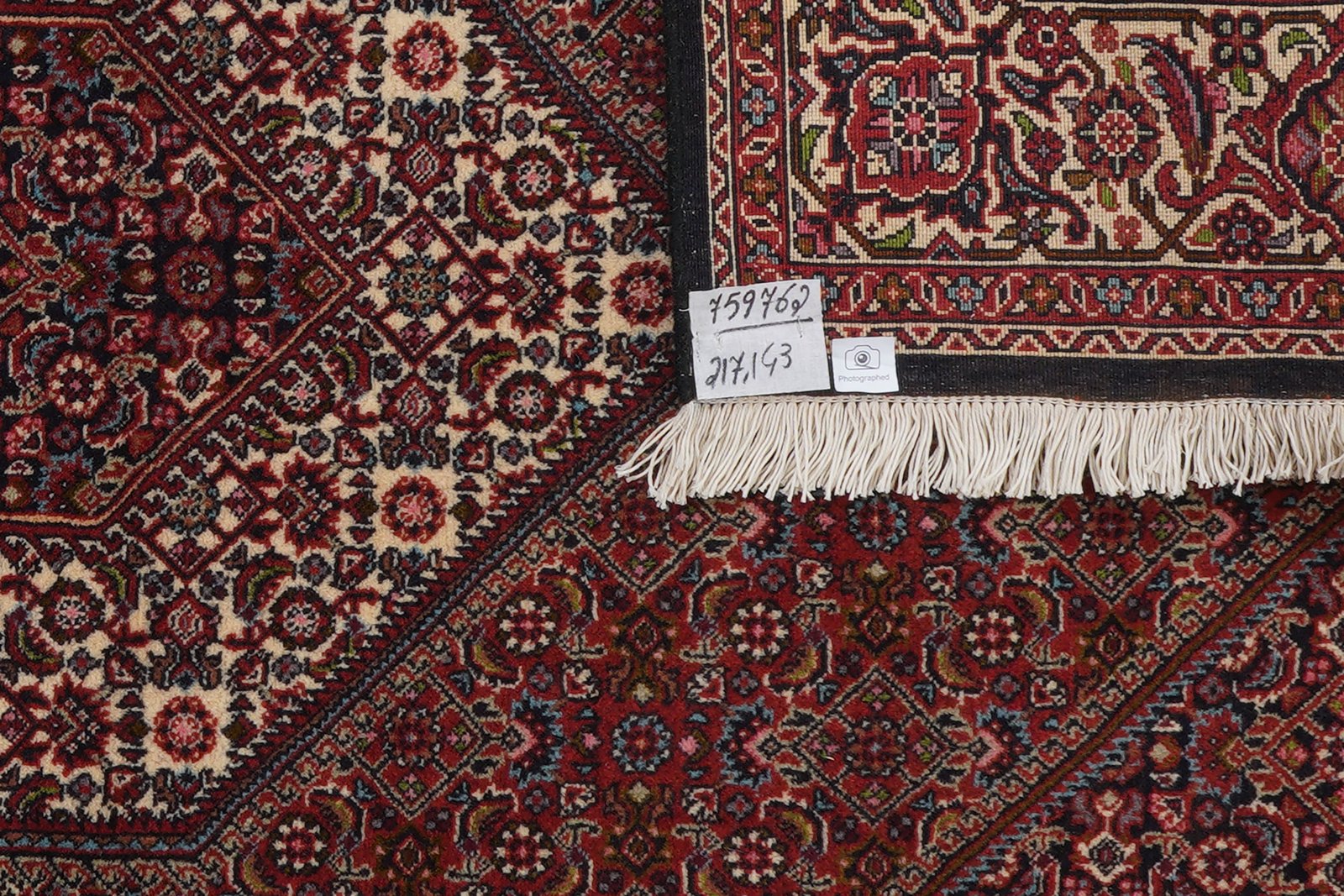 Bidjar Zandjan — Hand-knotted, 143x217 cm, Red, 100% Virgin Wool | View 6