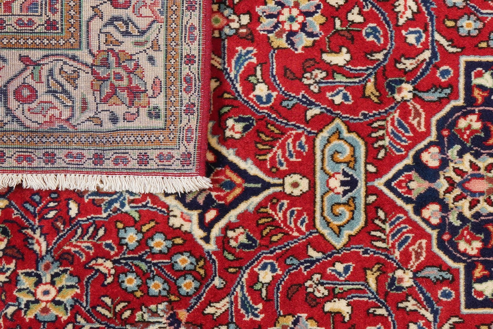 Sarough — Hand-knotted, 129x215 cm, Red, 100% Virgin Wool | View 8