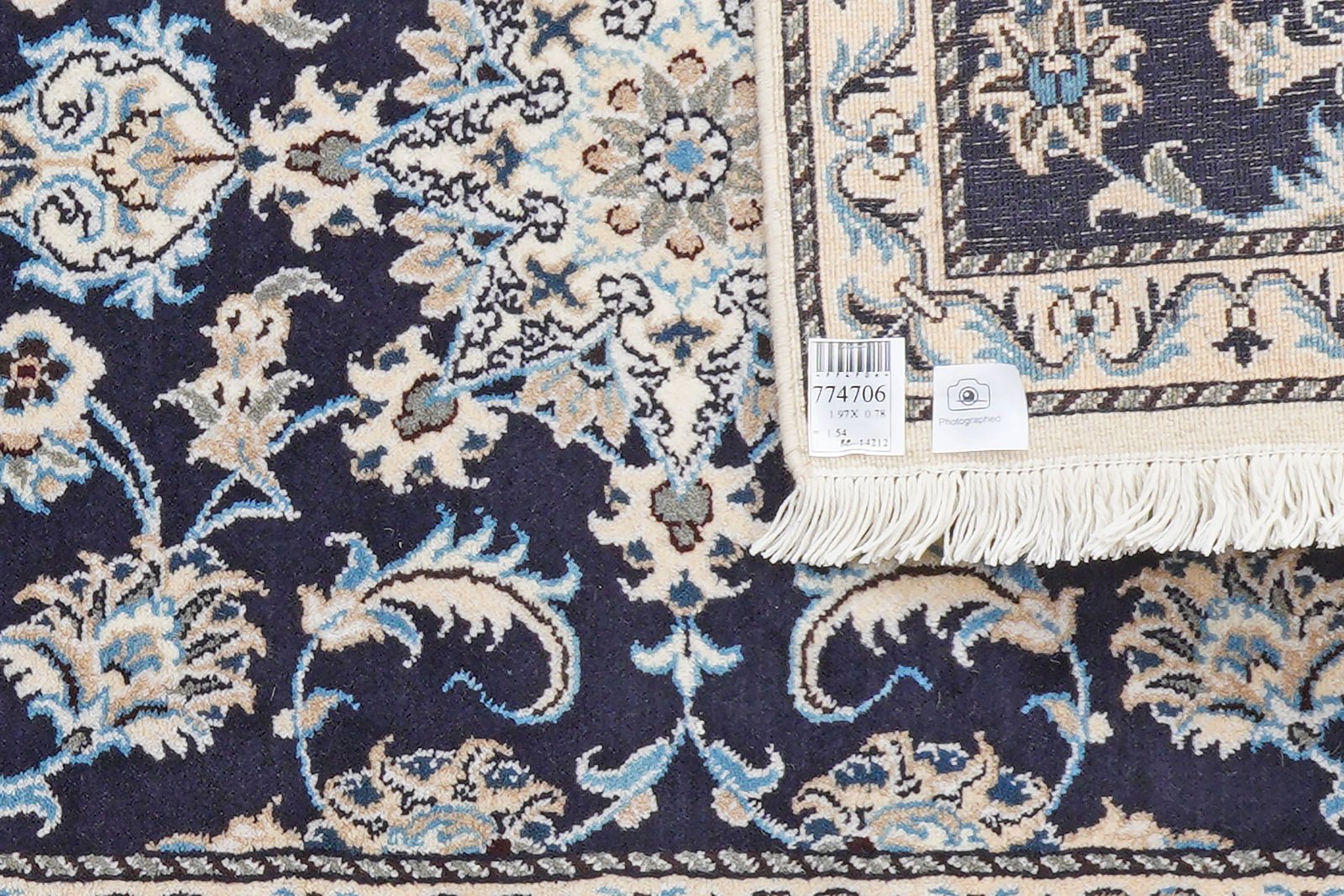 Nain 12La — Hand-knotted, 78x197 cm, Blue, 100% Virgin Wool | View 6