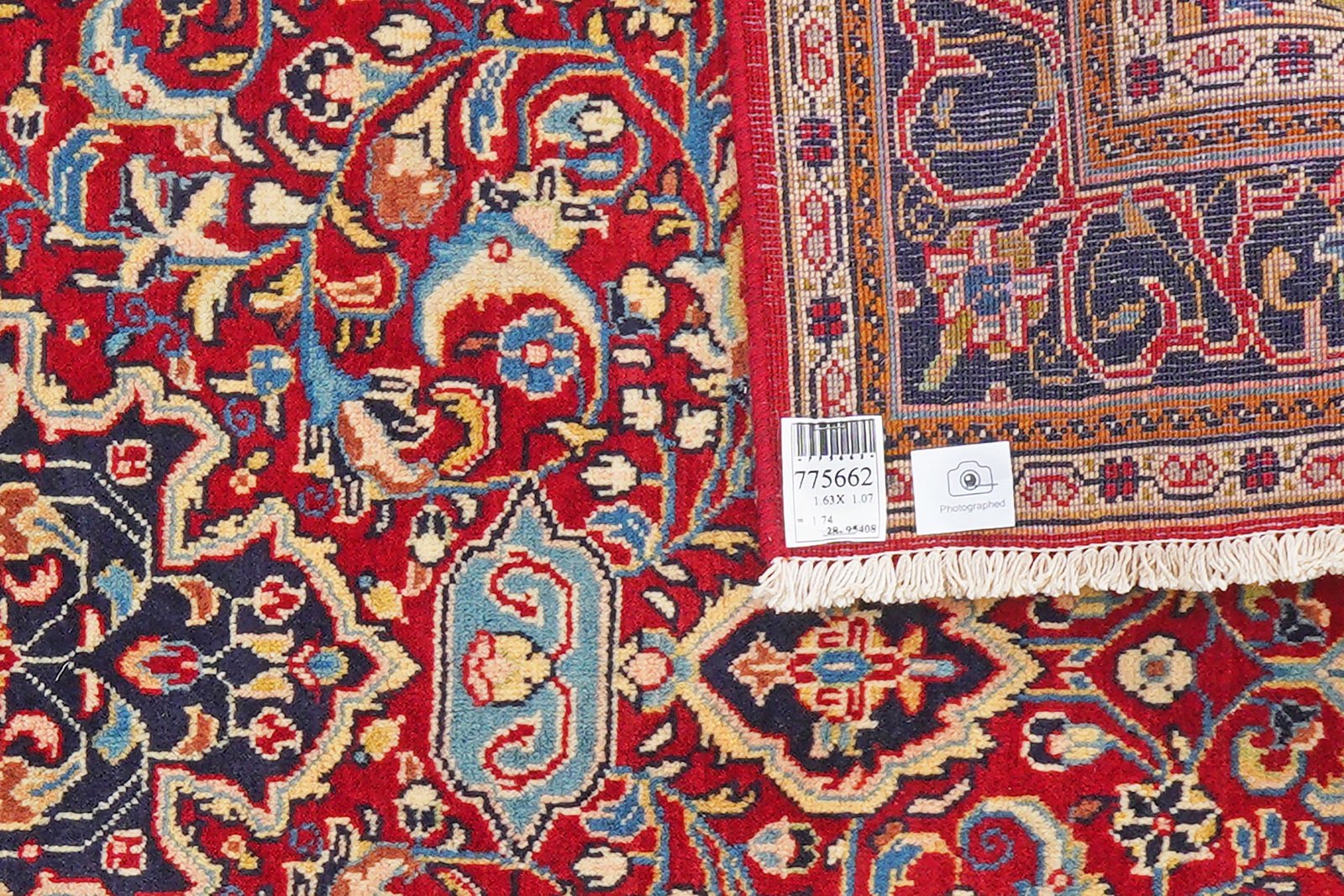 Sarough — Hand-knotted, 107x163 cm, Red, 100% Virgin Wool | View 6