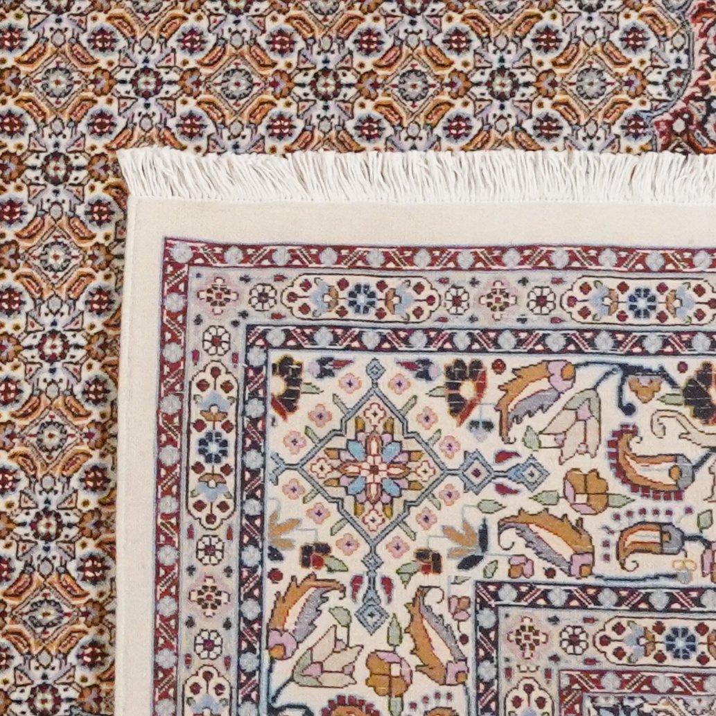 Moud Mahi — Hand-knotted, 247x335 cm, Brown, 100% Virgin Wool | View 6