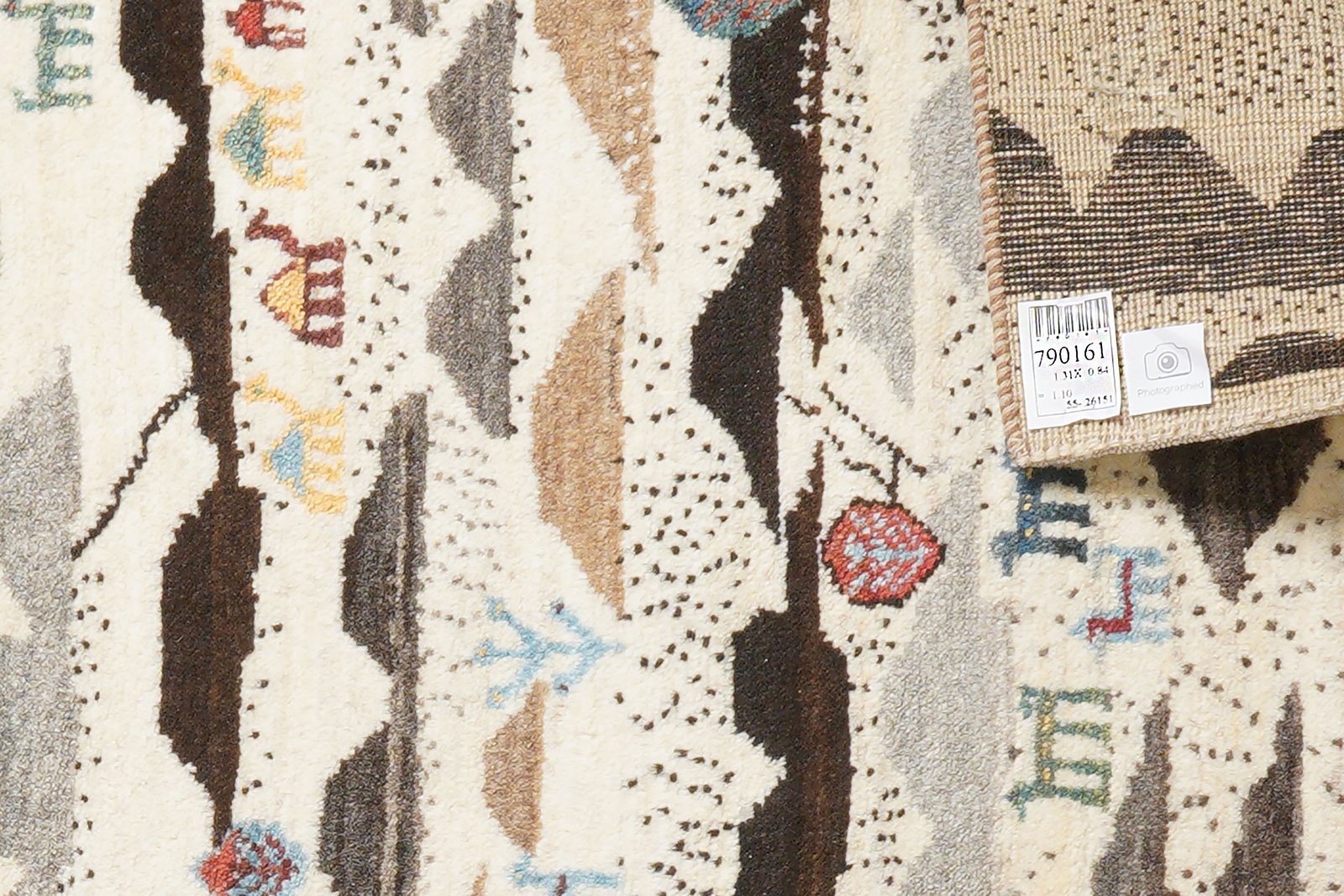 Rizbaf — Hand-knotted, 84x131 cm, Beige, 100% Virgin Wool | View 6