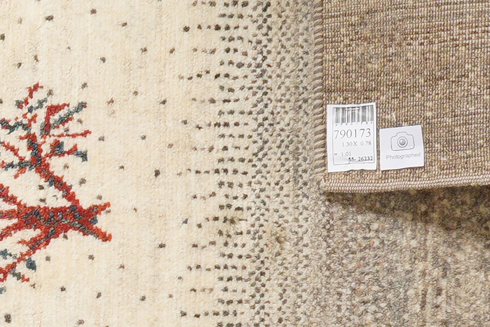 Rizbaf — Hand-knotted, 78x130 cm, Beige, 100% Virgin Wool | View 6