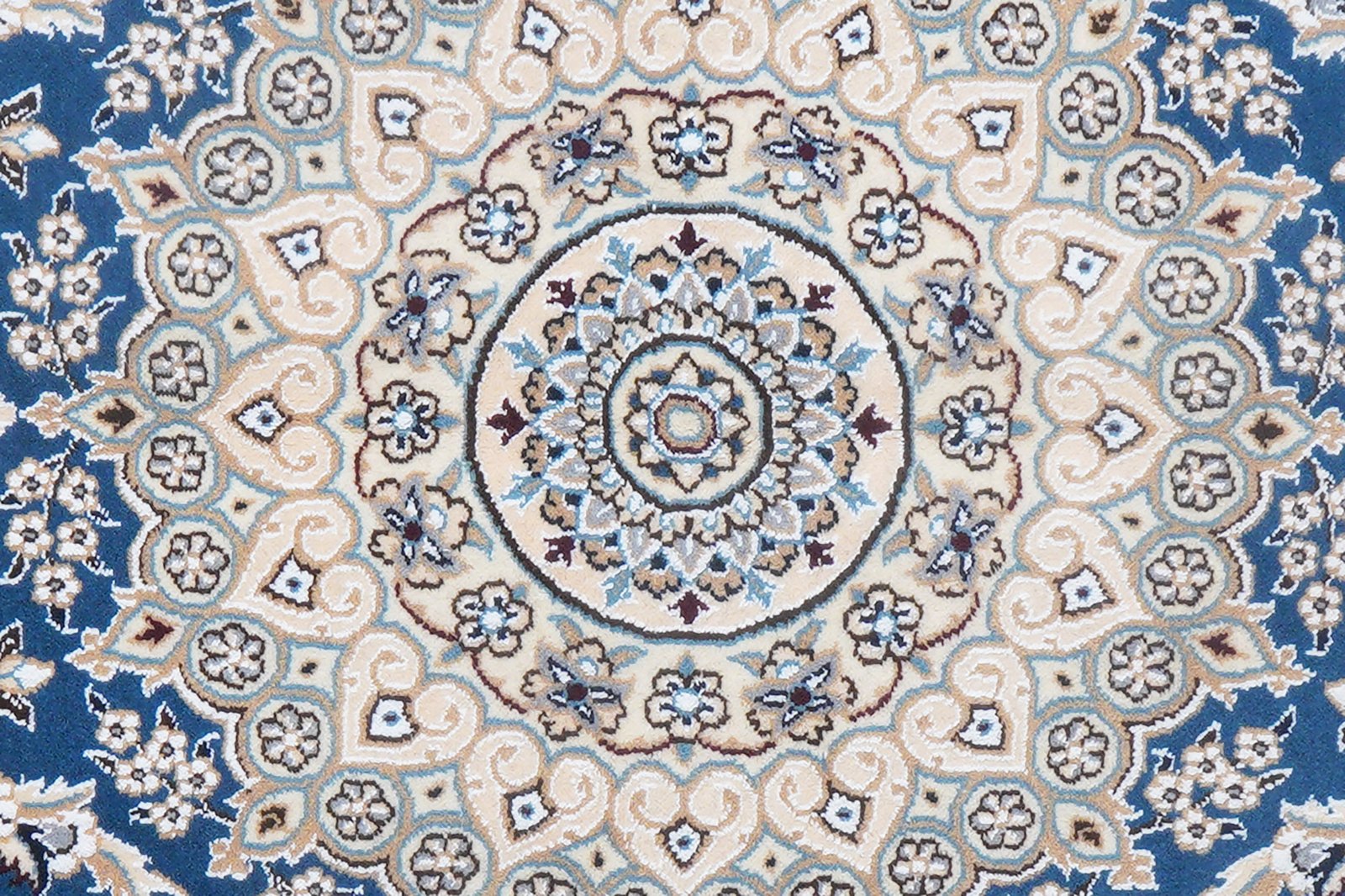 Nain 9La — Hand-knotted, 130x213 cm, Blue, 100% Virgin Wool | View 7