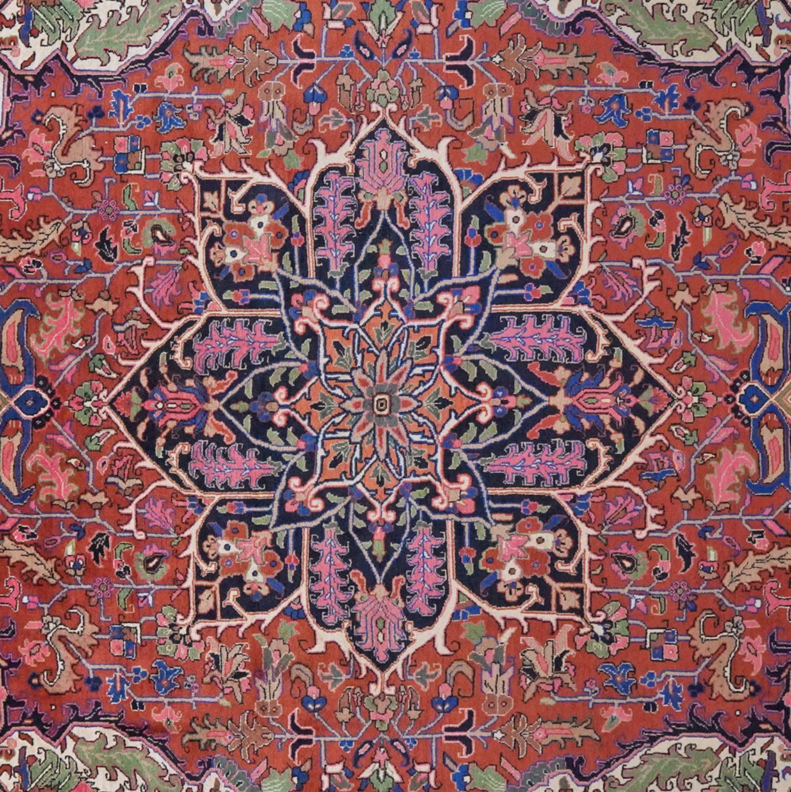 Heriz — Hand-knotted, 298x410 cm, Red, 100% Virgin Wool | View 4