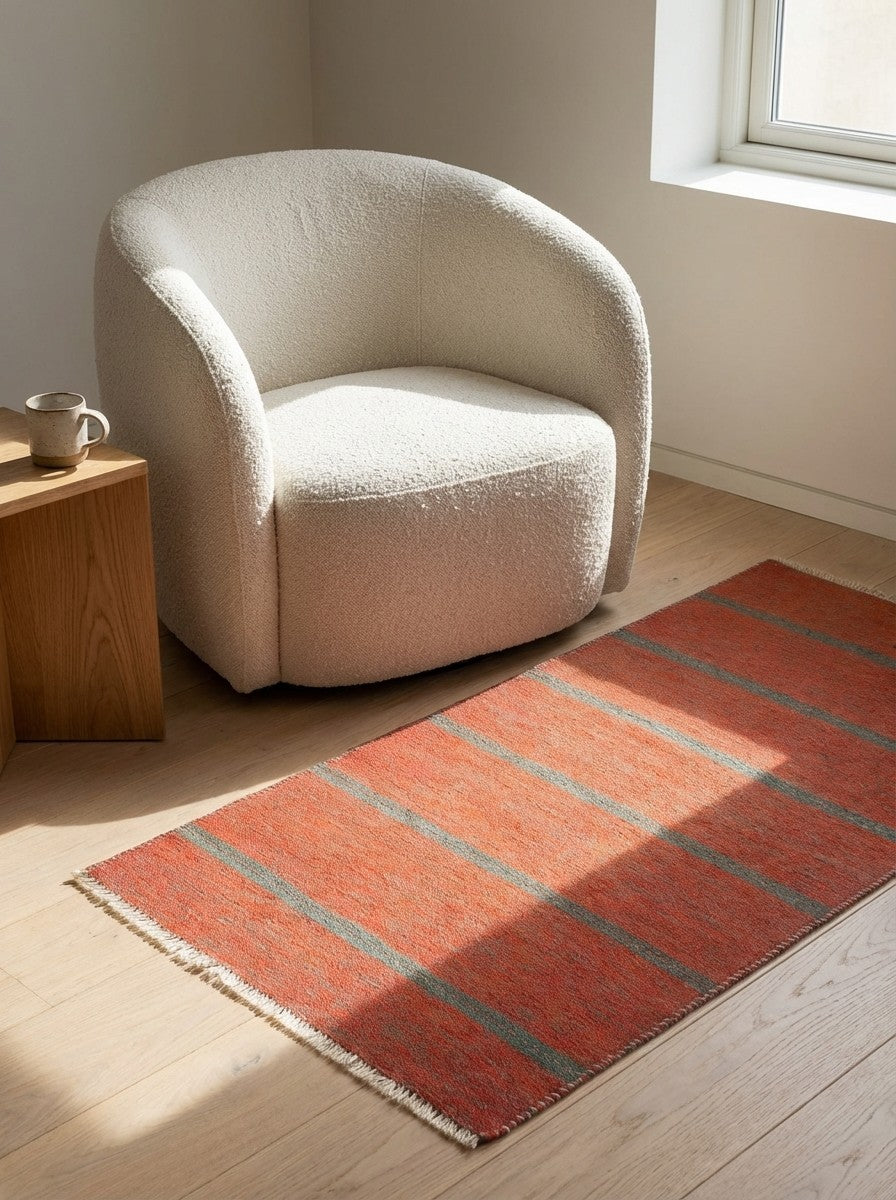 Kelim Gashgai — Handmade, 94x201 cm, Orange, 100% Virgin Wool | Detail view