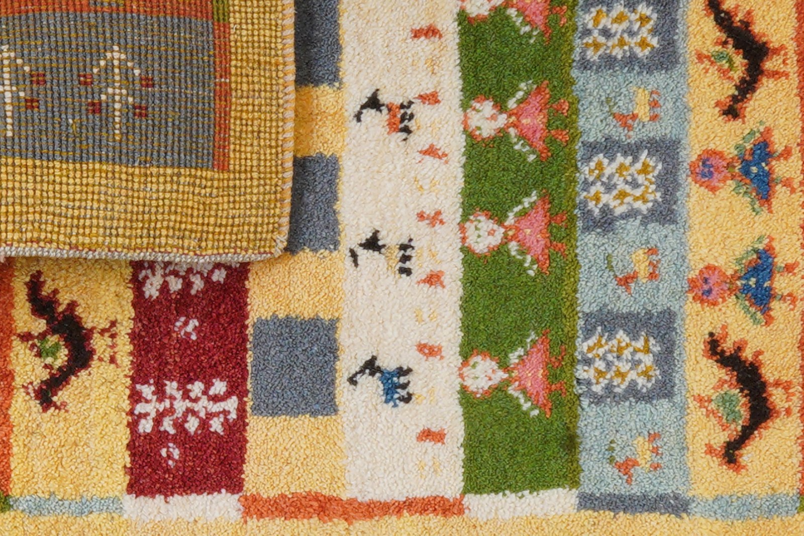 Gabbeh Sonnat — Hand-knotted, 57x88 cm, Yellow, 100% Virgin Wool | View 7