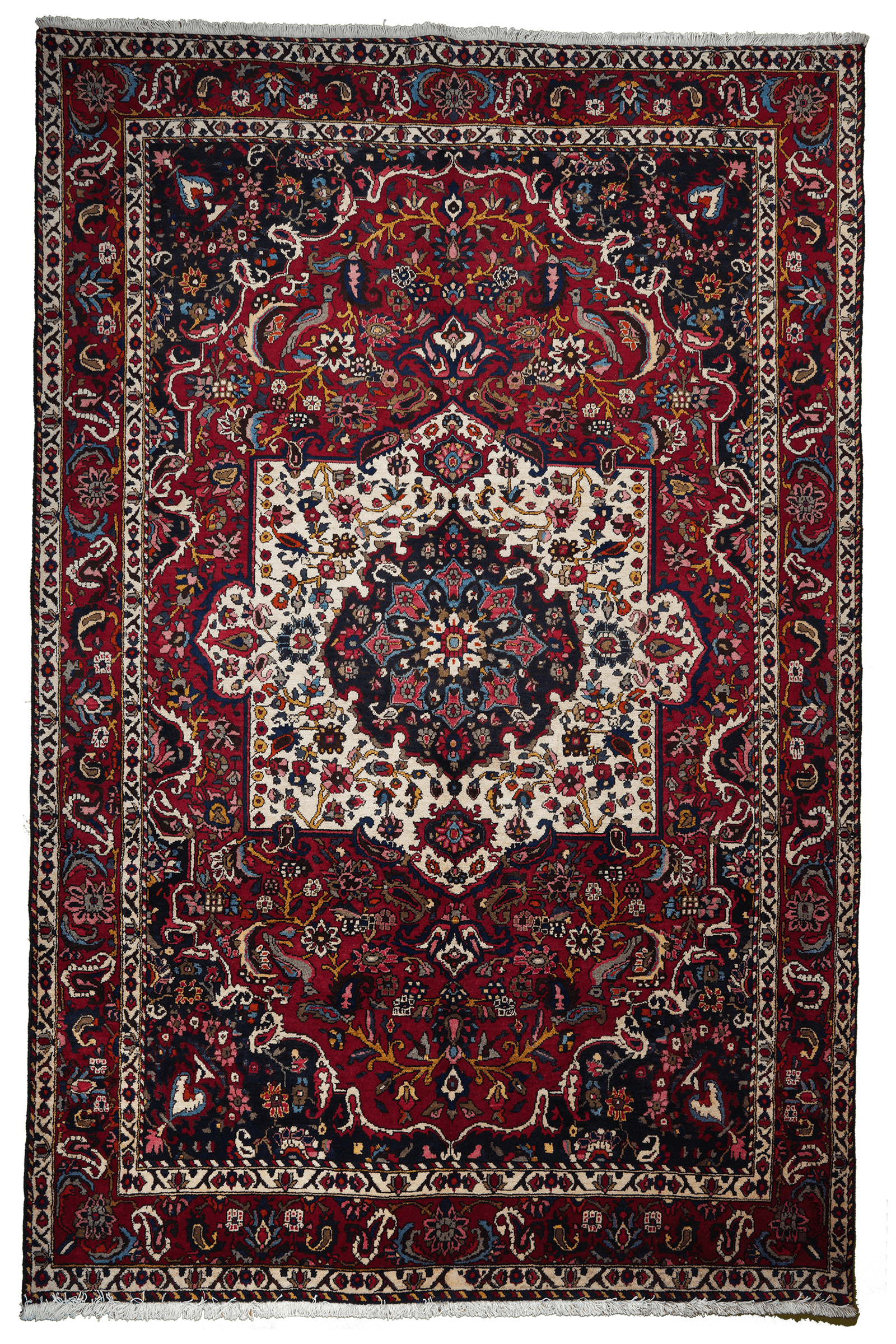 Bakhtiar — Hand-knotted, 202x309 cm, Red, 100% Virgin Wool | Main view