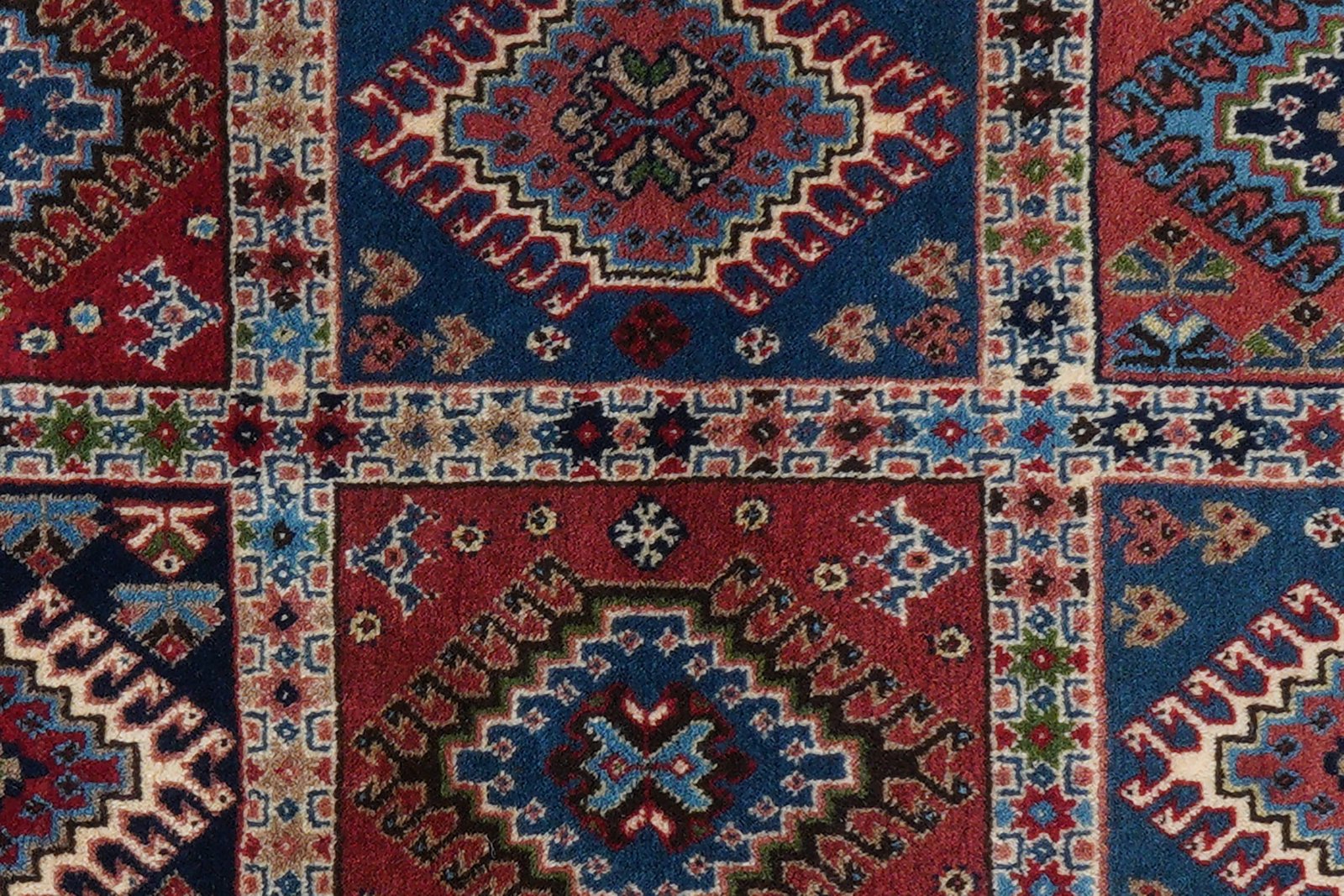 Yalameh — Hand-knotted, 80x187 cm, Multicolor, 100% Virgin Wool | View 7