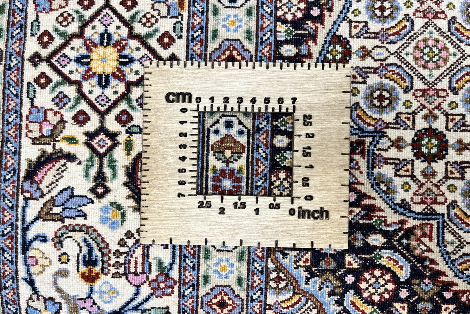 Moud Mahi — Hand-knotted, 151x198 cm, Brown, 100% Virgin Wool | View 11
