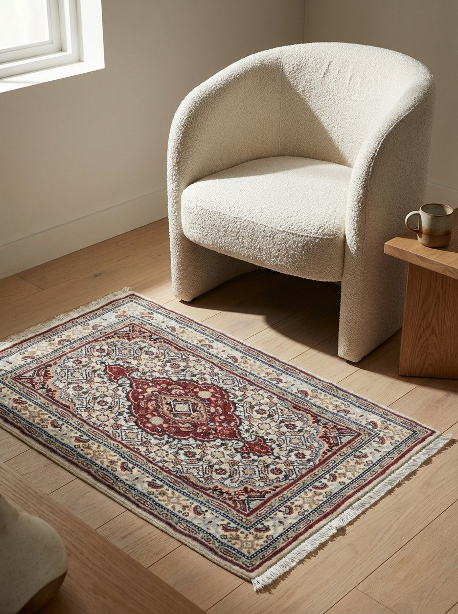 Moud Mahi — Hand-knotted, 58x89 cm, Beige, 100% Virgin Wool | Detail view