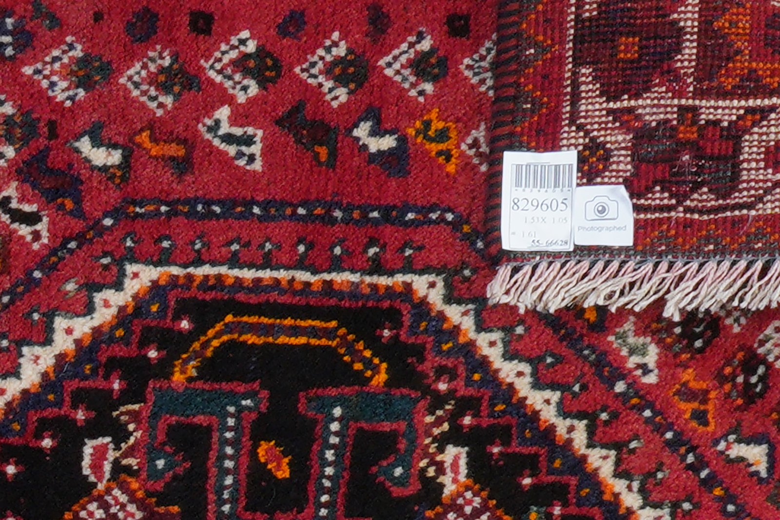 Shiraz — Hand-knotted, 105x153 cm, Red, 100% Virgin Wool | View 6